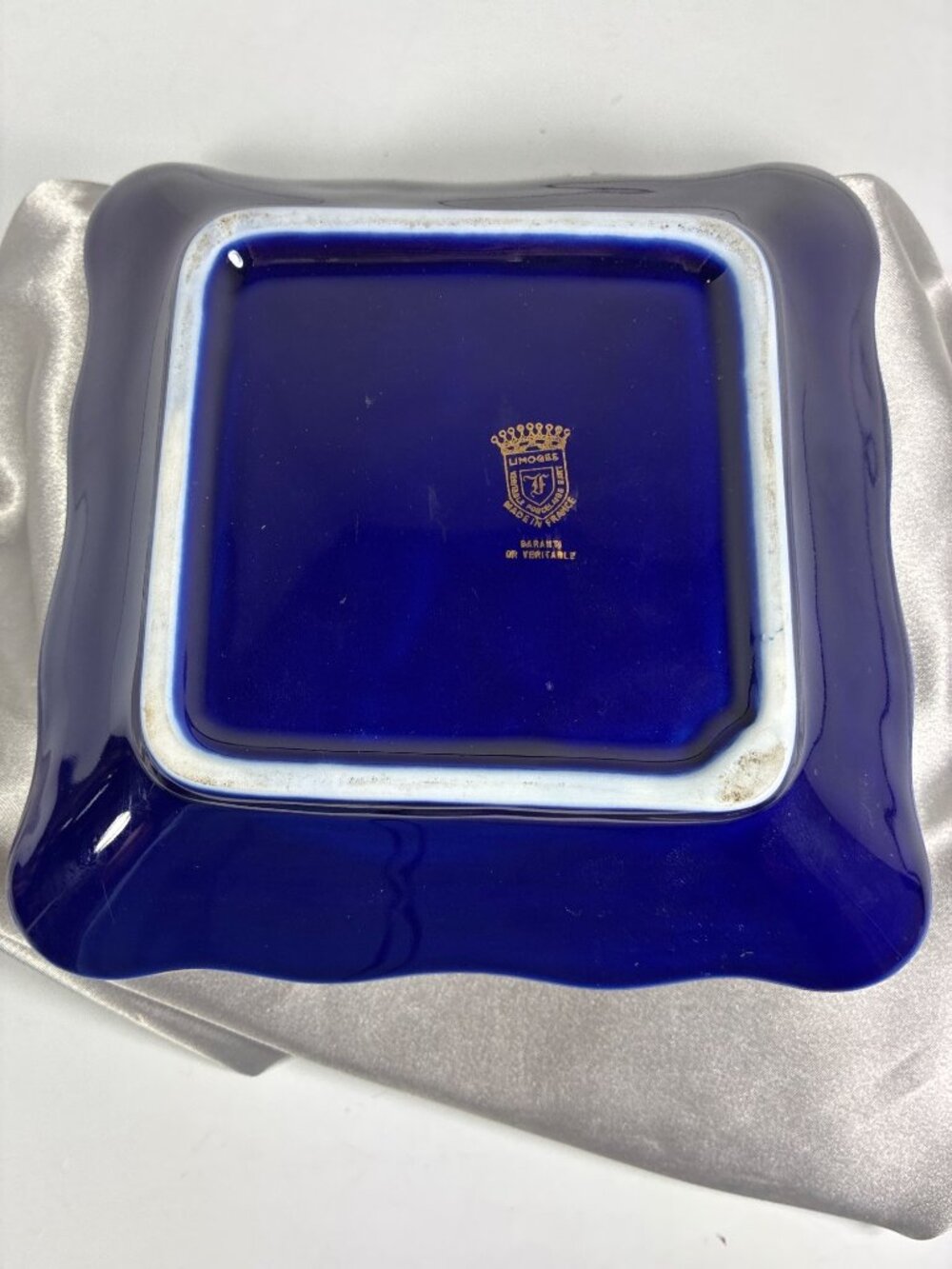 Vintage Limoges France Cobalt Blue Porcelain Cigar Ashtray Gold Gilt Courting Co - Picture 6 of 10